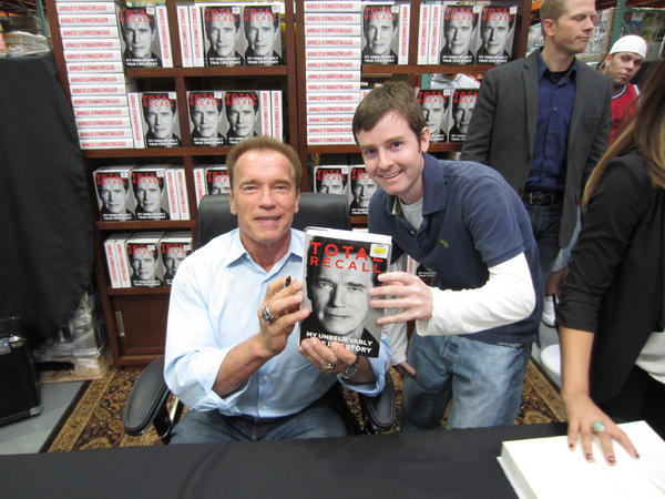 tylermaples's tweet photo. @Schwarzenegger It was great meeting you! Thanks for the picture! I can't wait to start reading your book! http://t.co/DCA086qE