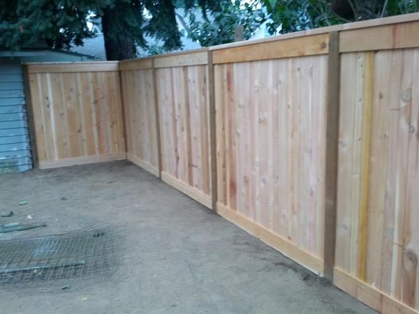 TimAustinLLC's tweet image. Cedar fence.