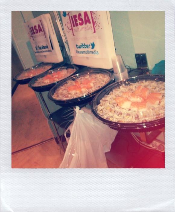 SOcialTouchApp's tweet photo. #bemyappnfc il reste encore plein de sushis! mais venez!! http://t.co/K3bkPMkg
