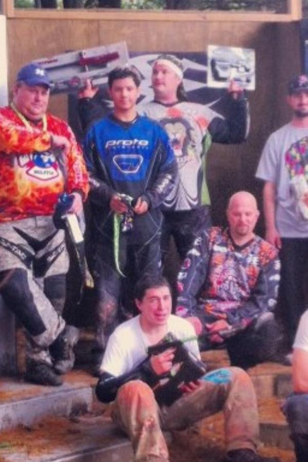 mercswag24's tweet image. I look like I'm crying but #bossaxe things actually called a boss axe I won it for 5 dollars #snakesidekiller #rebels