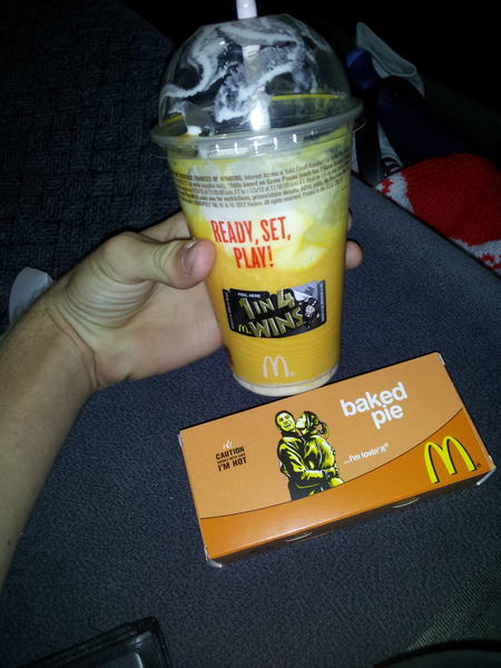 AJStephens25's tweet image. how to end the night #pumpkinstyle