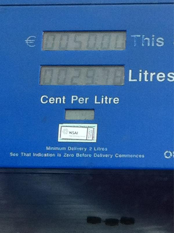 xAnnaDoylex's tweet image. Love when this happens #OnTheButton #TheLittleThings