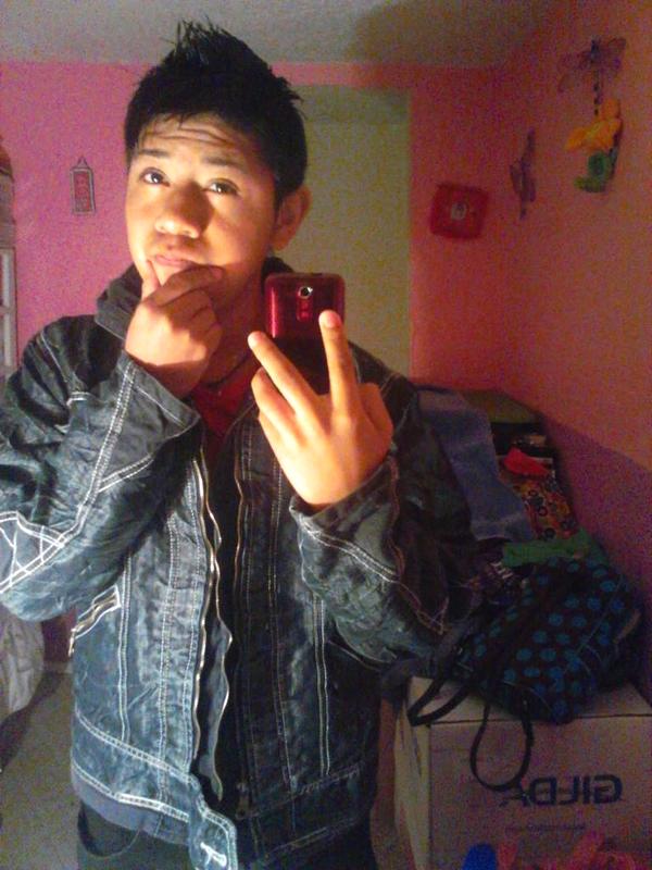 rafael1923's tweet photo. Me <3 http://t.co/g60BruwF
