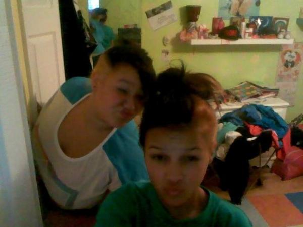 Lanaaa_x's tweet image. My Bestfriend 😄 #halfheads