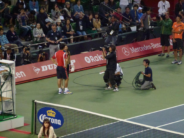 takonoki's tweet photo. 楽天オープン決勝戦行って来ました。錦織、優勝！強かった！ http://t.co/25cSPtar