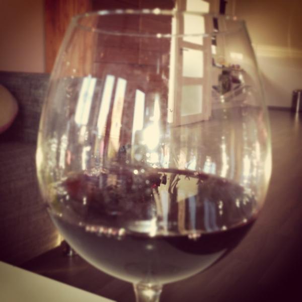 MartinMeulenvd's tweet image. Lekker wijntje na een heerlijke boswandeling.. #rozig #Weekend