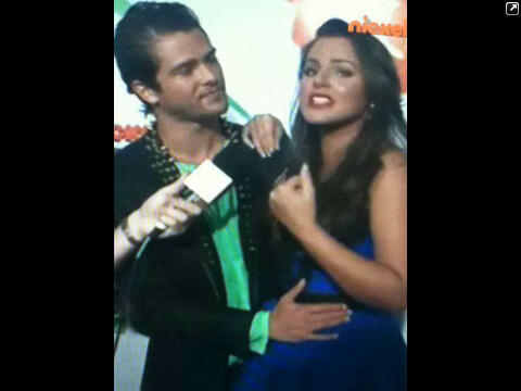 CastilloLovers's tweet photo. Una Foto de los #Mishus @Isacastillo7 @ANDRESMERC Simplemente Perfectos. #MercadoCastillo http://t.co/G0GlwVvE