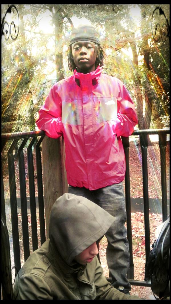 popafidi's tweet image. Felt like crackin this pic wit the effects ,Finesseeed it thooo #offdat