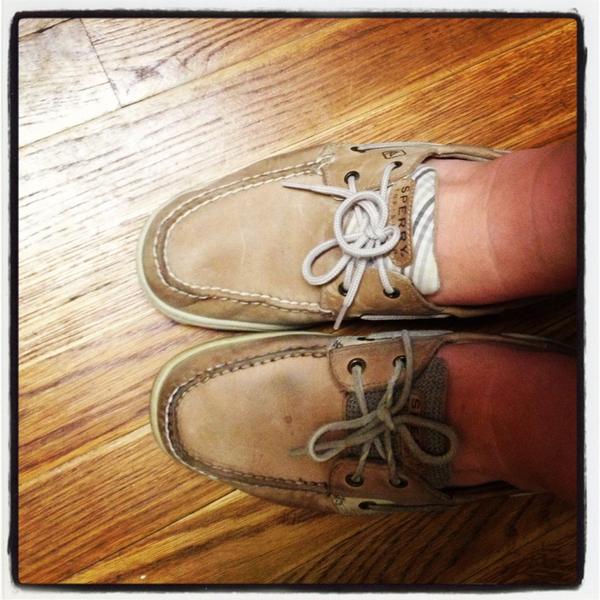 vanessarene's tweet image. Notice anything wrong here? #runninglateforwork