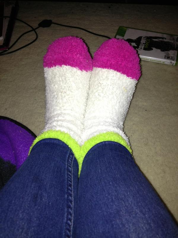 Rhibruhh's tweet image. #fuzzysox