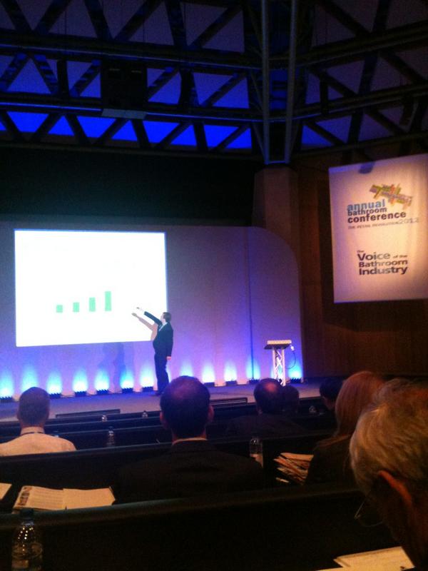 2020TechUK's tweet image. 1st speaker after lunch is Daniel Lucht of ResearchFarm. Looking at stores of the future &amp;amp; online retailing #bathconf