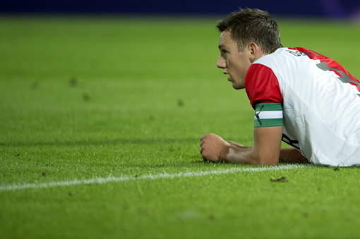 FeyenoordDirect's tweet image. Defensie van Feyenoord is nog niet aan het wennen.