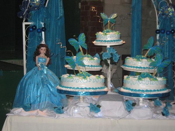Muneca para cheap pastel de quinceanera
