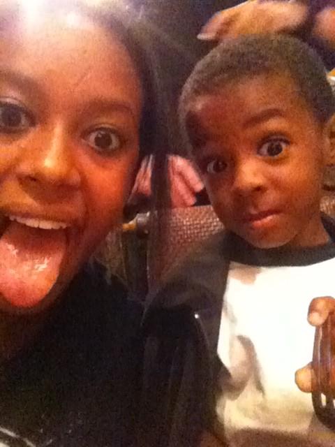 jacarajenkins's tweet image. Look how cute me and my best friend are! #getonourlevel #yourbasic