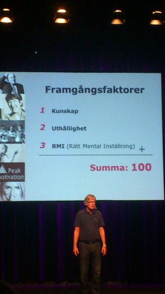 Tiina F tweet media