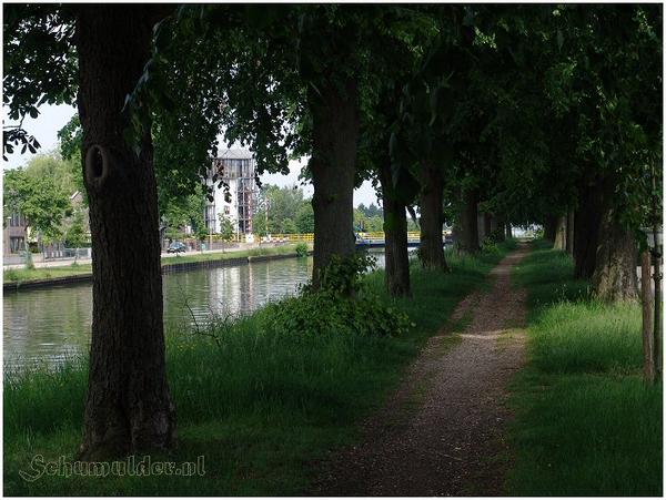 stadweert's tweet photo. willemsroute is het liefdes laantje van weert http://t.co/8GqIy1Mz