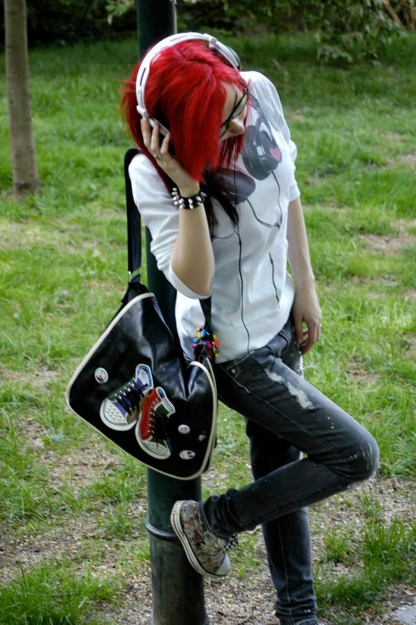 Aný Nans tweet media