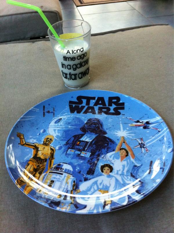 bollingw's tweet photo. Acting out fight scenes from Star Wars could only be interrupted by this kind of dinner http://t.co/wSYzsPr2