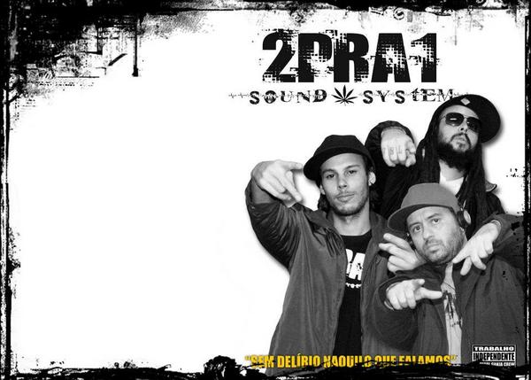 DoisPraUm's tweet photo. A nossa casa toda a semana daqui a pouco ensaio: http://t.co/VV5JjEDO #FamíliaGanjaCrew http://t.co/GaaRDvmD