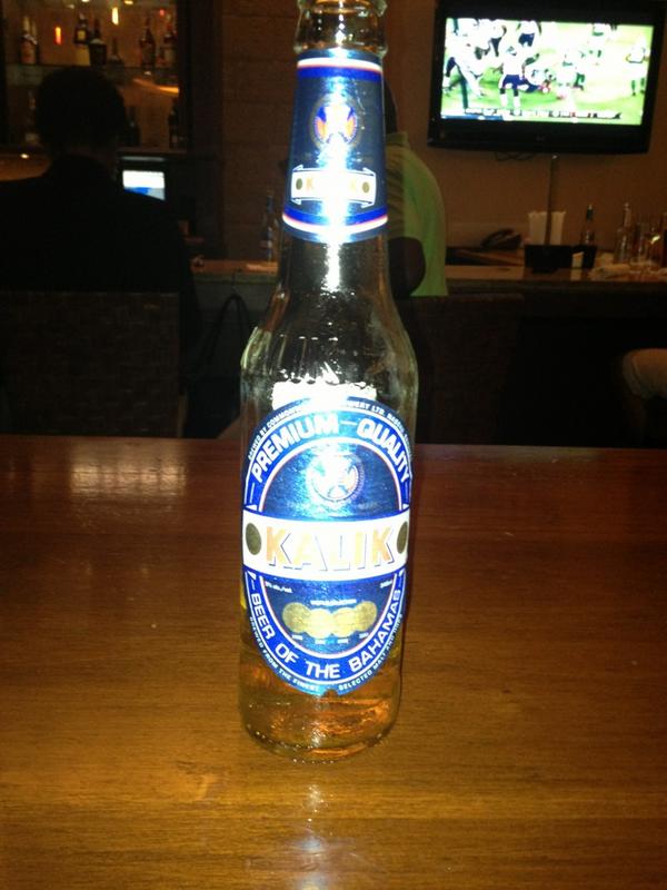 Work sucks in the Bahamas <a href="/bfhelm/">BFH</a>