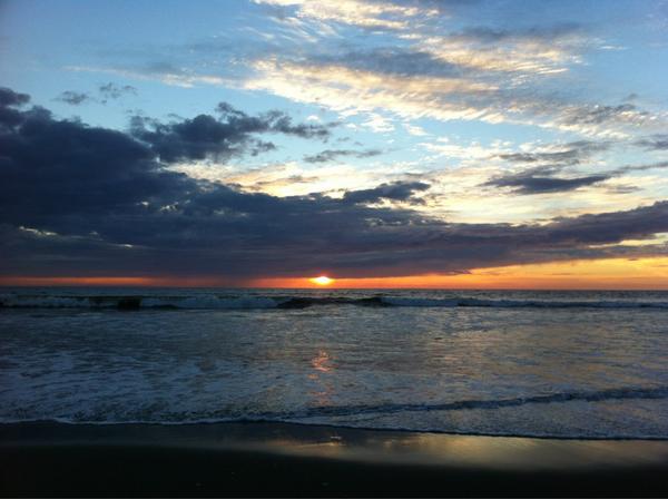 Ocean Beach tweet media
