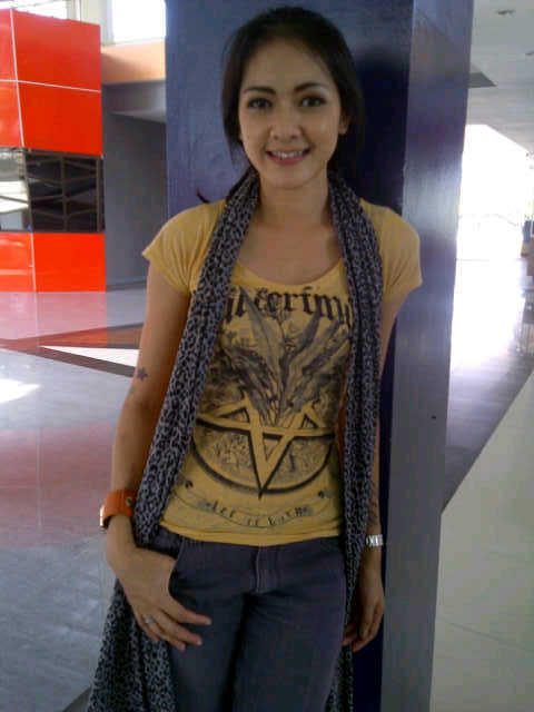 Syuting "Kuas Fantasi" hari ini, Wardrobe by @butterfinger....thx y