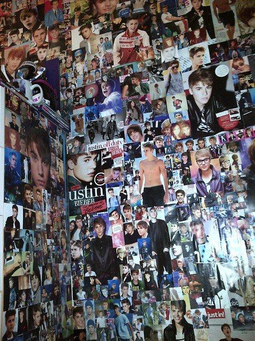 VictoriaSimphle's tweet image. I sleep there EVERY night ♥ It is great room ;-)