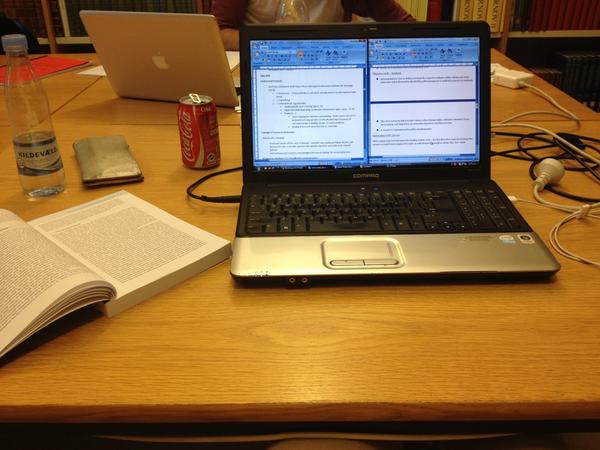 Hill_Roberts42's tweet photo. @CWhiteacre Just popped back on twits have ya #studywillgetya http://t.co/GxN0vD3J