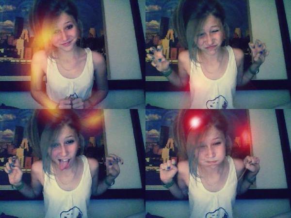 VictoriaSimphle's tweet image. Crazy people always wins ;-)