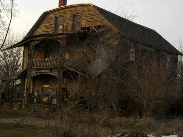 Macabre4U's tweet photo. #macabre #decay http://t.co/liAwhfUR