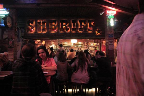 Sheriffcadde's tweet photo. @gececard Caddebostan Sheriff Bar Resmi İnternet Sitesi http://t.co/JVwDFZUq http://t.co/nqFY2TxJ