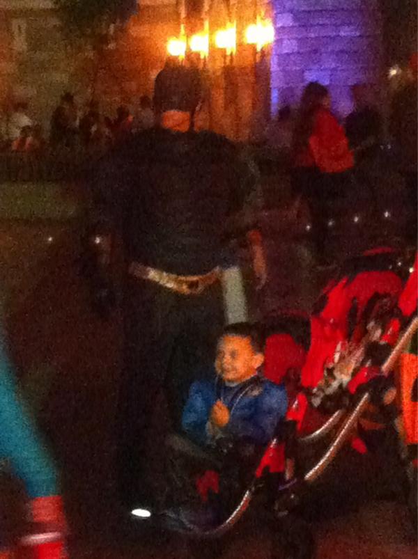 Bishop4's tweet image. Drink a couple beers, fight some crime. #batmanproblems