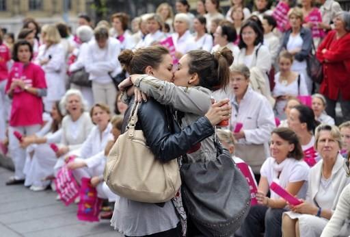StephaneArnaud_'s tweet photo. @afpfr @ggjulien @pppaulppp : 2 344 retweet maintenant ! Revoici donc la désormais fameuse photo ! #tweetprécédent http://t.co/s3KcKf4l