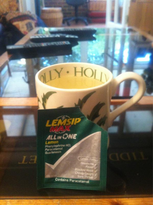 MarcMEsher89's tweet image. Good morning tweeps! This is how I'm starting my morning! 😢 #lemsip #givememyvoiceback 😷