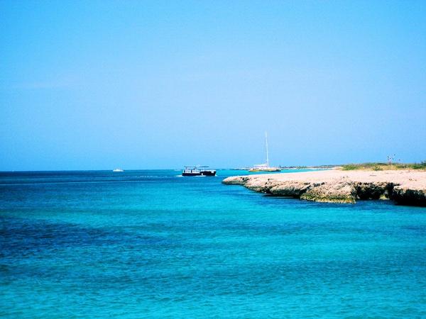 aruba's tweet photo. Getting ready for the weekend? Something to look forward to... http://t.co/3dN0nwOM