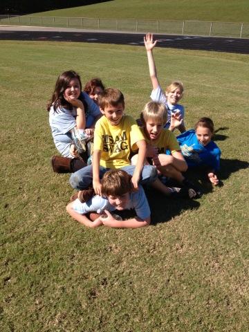 QLMSmSAM's tweet photo. RT @ksheesoa: MSAM Fitness Friday Fun. #qlmsmsam. #yscdsoa http://t.co/HYBFSBtN