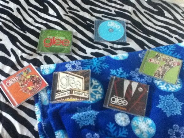 keepcalmand21on's tweet image. #VolumeFour #VolumeFive #VolumeSix #VolumeSeven #Warblers #ChrismasVolumeOne and Rocky Horror is in the mail #GleeCDs