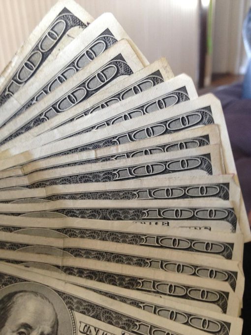 Watch Robert Vito's leaked NSFW photo on TwXstars