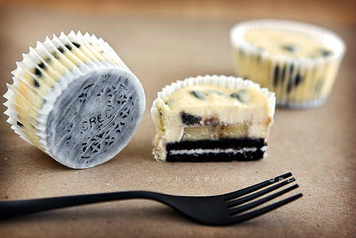 “<a href="/FooodPorn/">FoodPorn</a>: Mini Oreo Cheesecakes #FoodPorn ” <a href="/rosegu/">ً</a>