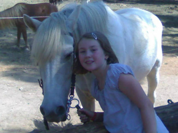 toryrosewilliam's tweet photo. ICE PINCE M LAST NEW HORSE POOY IWANT MORE http://t.co/aVmBDzeY