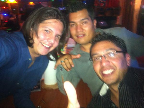 joanlestat's tweet photo. @ingtadeo  que te parece esta parvada ? http://t.co/FwaYlMRk