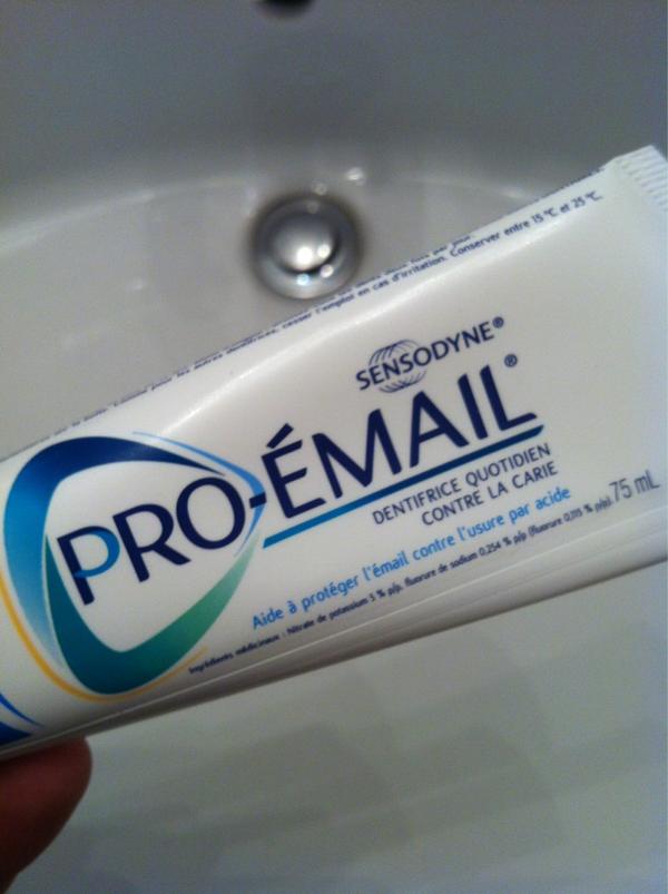 wickfactor's tweet image. Ive been told my emails suck so i grabbed this to help me out! #proemail