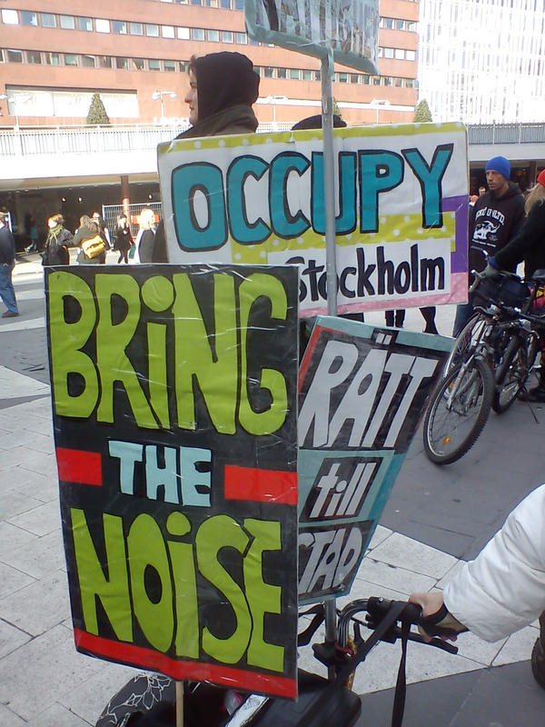 MamPowerM's tweet photo. #GlobalNoise #OccupyStockholm #13O http://t.co/yvr5dR6w