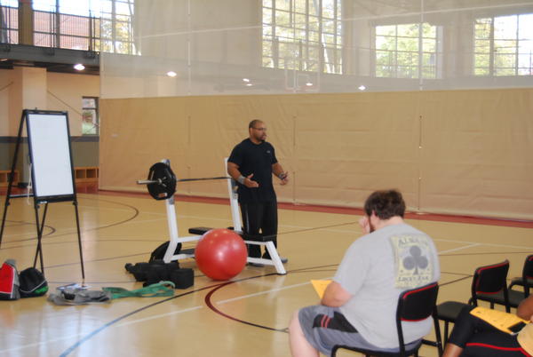 YSUCampusRec's tweet image. Bench Press Clinic in Progress! Come check it out!!! #GetREC'd