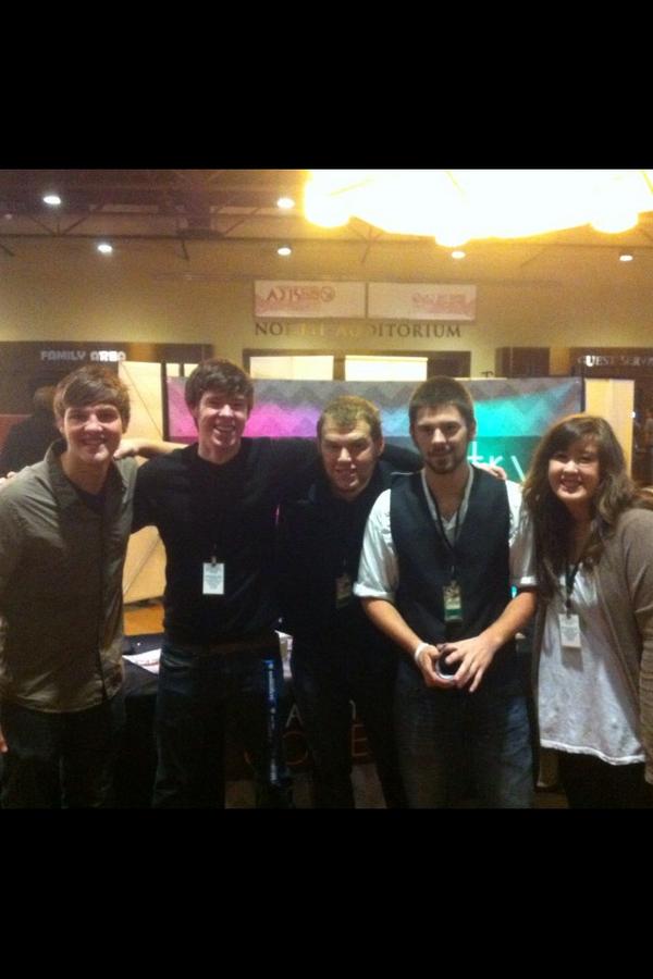 TrueLife's tweet photo. Having a blast at NW Youth Conference with the TrueLife Interns! #Gr8trthings http://t.co/Wzss0ubt