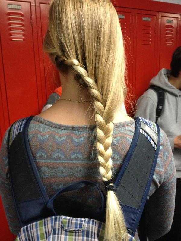 OGmadiG's tweet image. Props to @mackgaribay on this sick braid! #SheTooGood