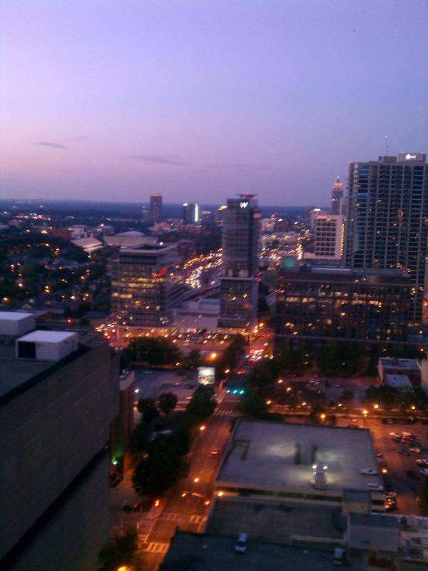Fiji_FERRARI's tweet image. Mii Work FlOw View Rite Nw 
#BLATLANTA My 5ity HELL When Da Sun SEt &amp;gt;