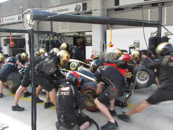 #PitCrew360 Wheel comes off... #YeongamStyle