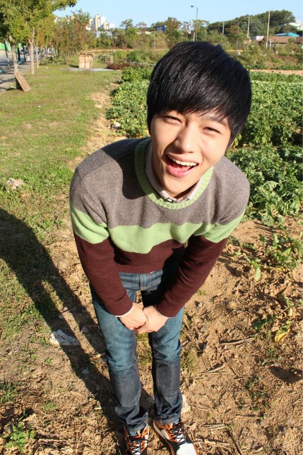 INFINITELKIM's tweet photo. http://t.co/VcqVGhqO