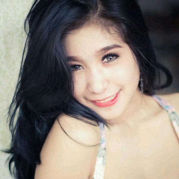 yiparab's tweet photo. VERY BEAUTIFUL ♥͡.̮♥͡ "@bieJulius: 14 OCTO 2012 CIPTA NIAGA KOTU #Bielecius @bielecius4ever http://t.co/gsfLz383"